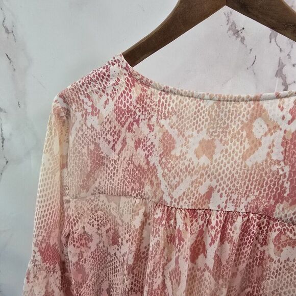 CAbi Shirt Womens Small Blouse Pink Balloon Button Up Bethany Snakeskin 5708 - Picture 7 of 12